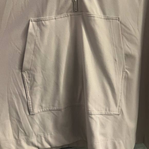 Athleta Abalone Light Grey Khaki Glacier Handkerchief Poncho Pullover - Picture 6 of 10